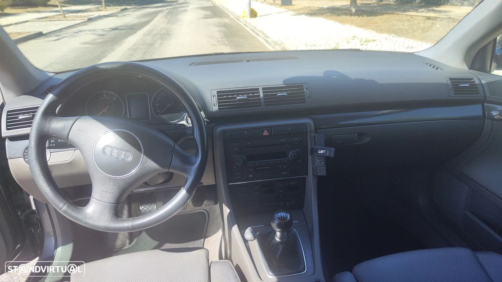 Audi A4 Avant 1.9 TDI m5 Sport - 5