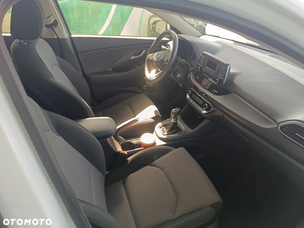 Hyundai i30 1.0 T-GDI Modern - 18