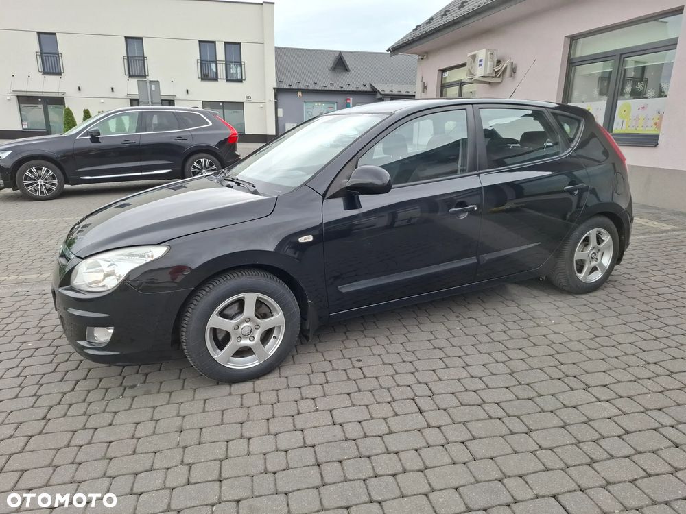 Hyundai i30 1.4 Comfort - 13
