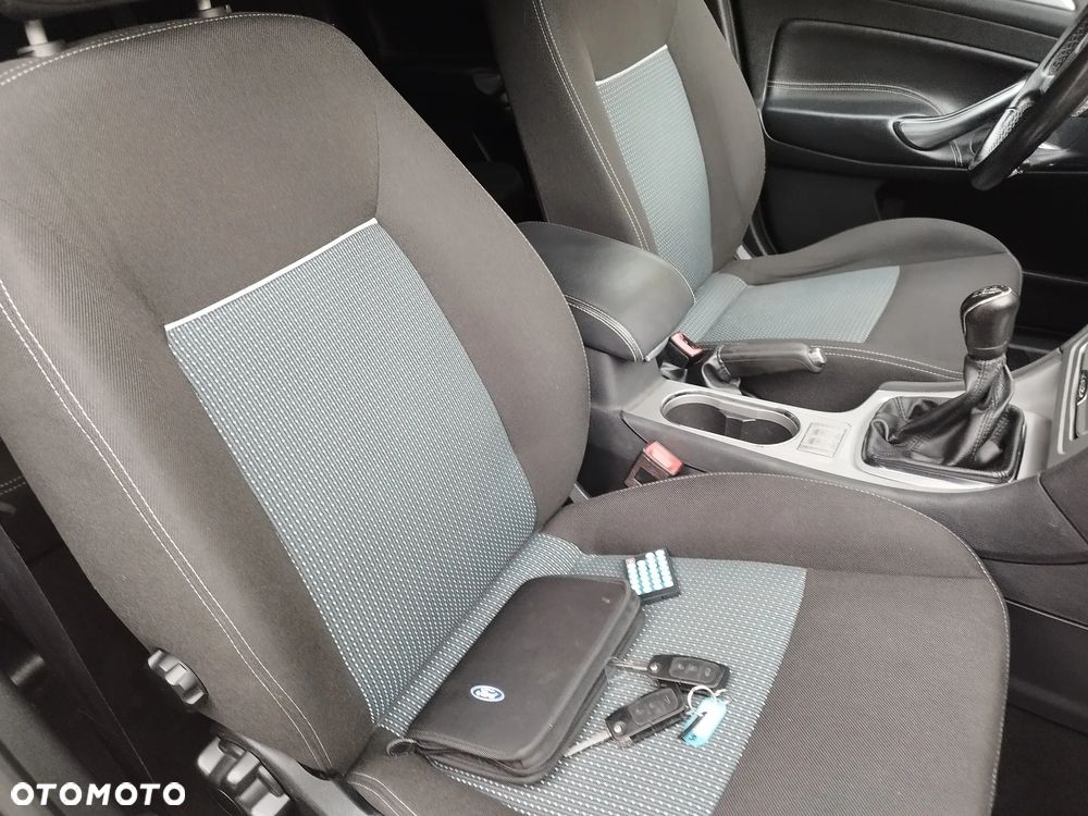 Ford Mondeo - 18