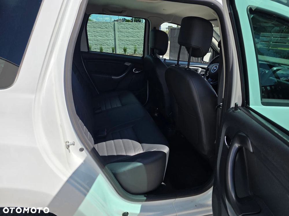 Dacia Duster 1.2 TCe Prestige S&S EU6 - 10