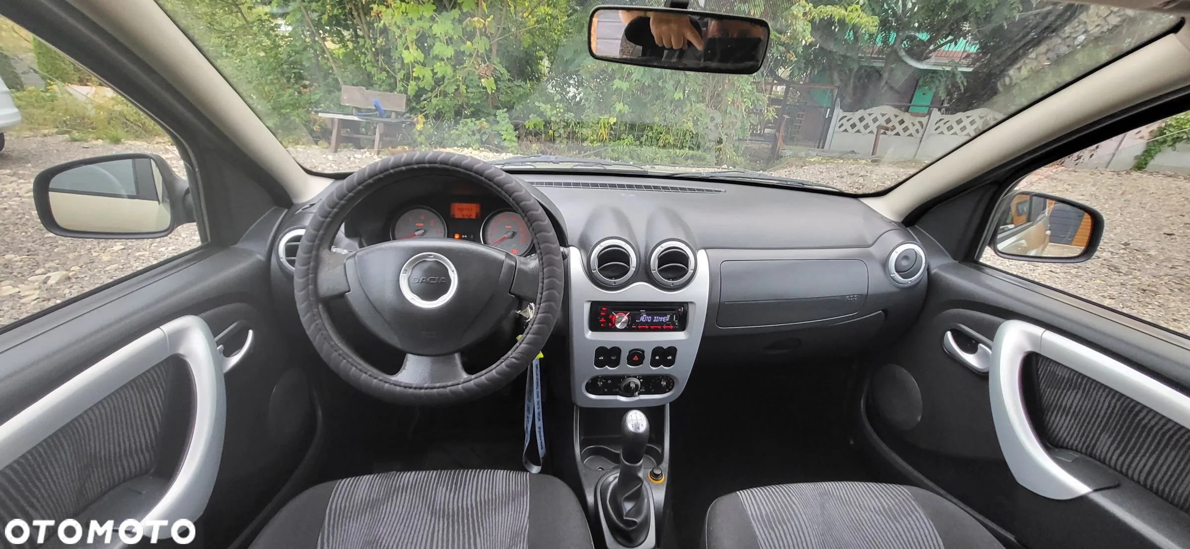 Dacia Sandero 1.6 Ambiance - 16
