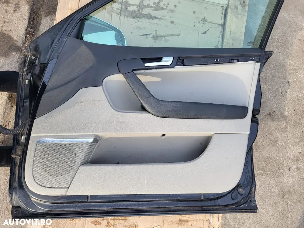 Usa dreapta fata complecta fara oglinda pentru Audi A3 din  2006 - 3
