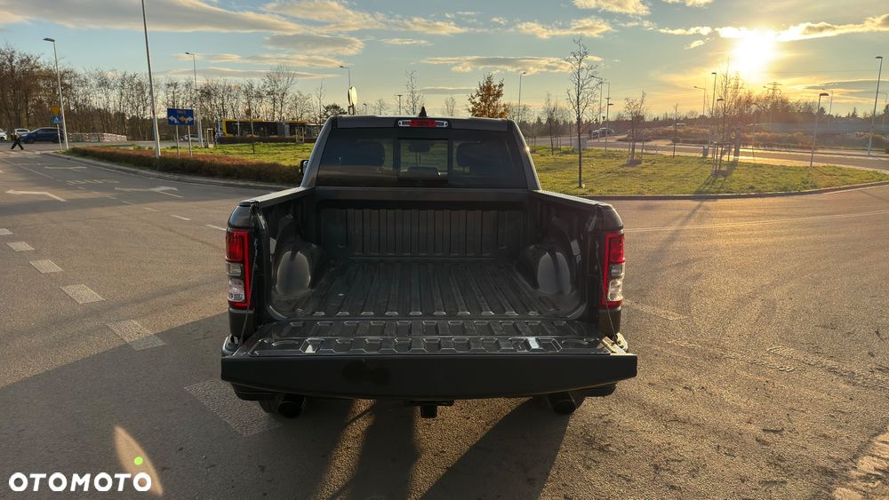 RAM 1500 5.7 Crew Cab Bighorn - 7