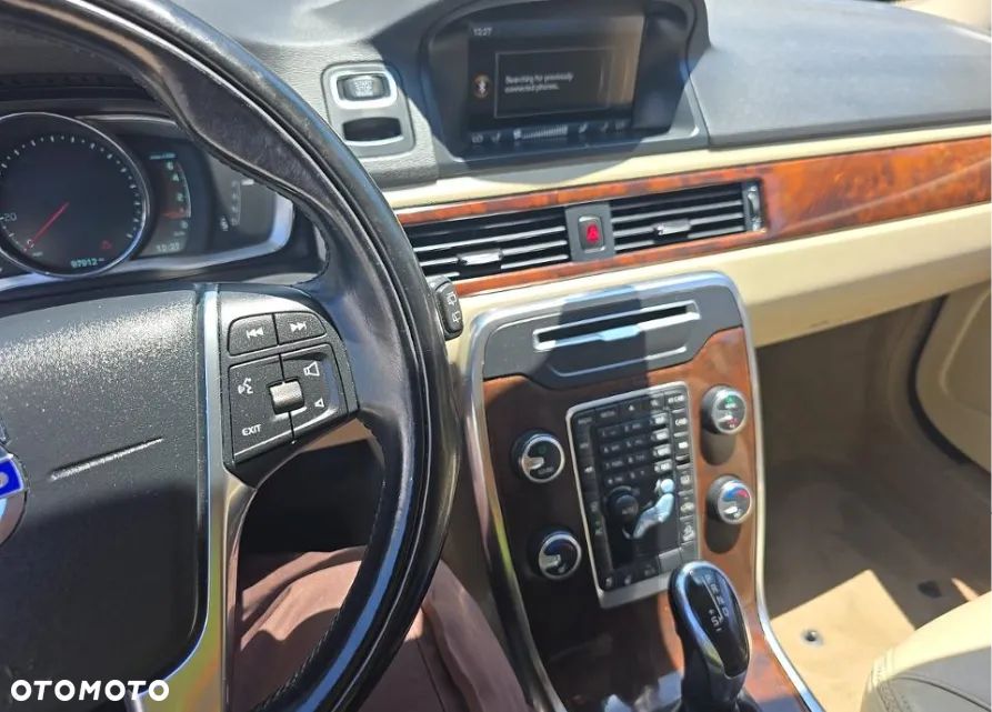 Volvo XC 70 - 10
