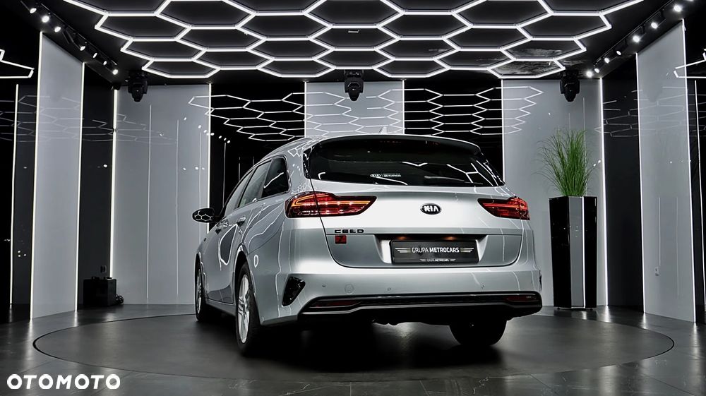 Kia Ceed 1.6 CRDi SCR M DCT - 7