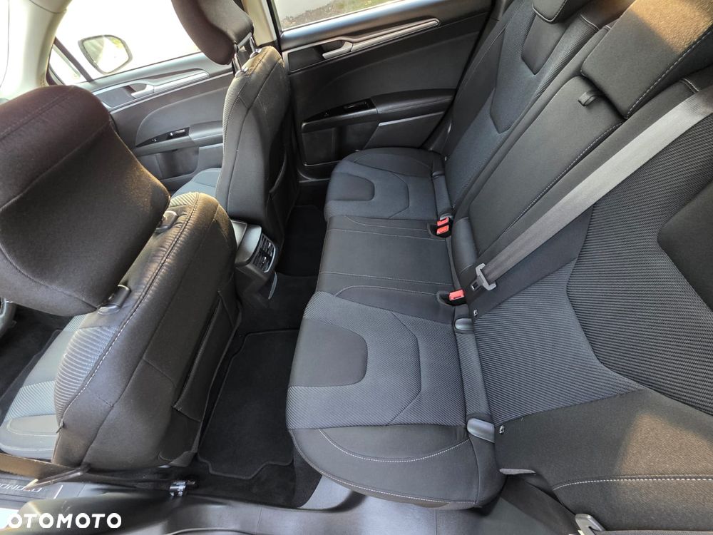 Ford Mondeo 2.0 TDCi Titanium PowerShift - 7