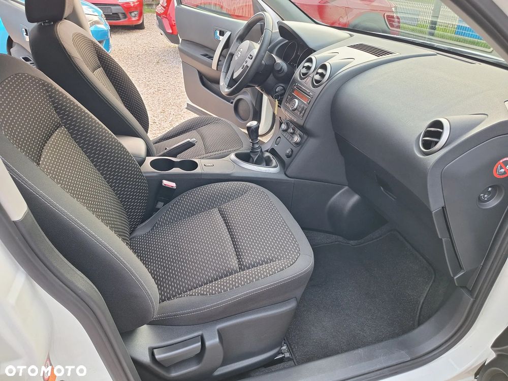 Nissan Qashqai 2.0 Tekna - 24