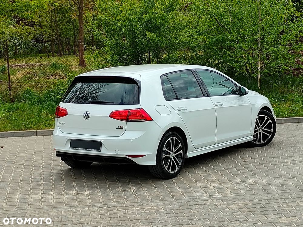 Volkswagen Golf 1.4 TSI BlueMotion Technology DSG Highline - 11