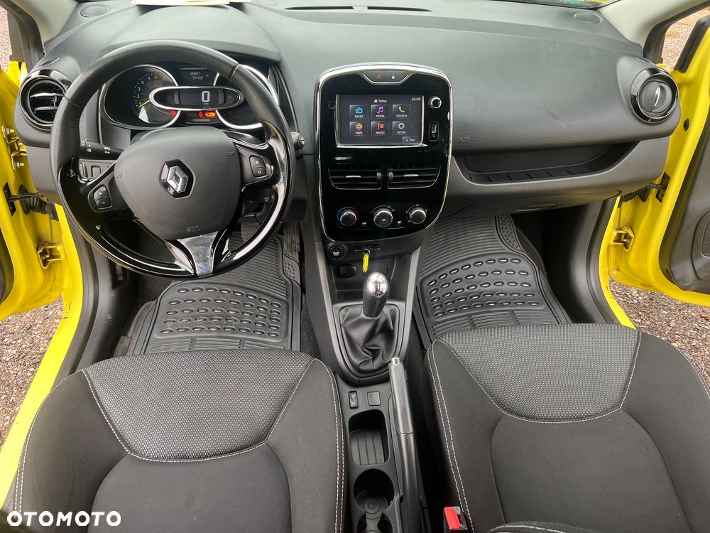 Renault Clio - 15