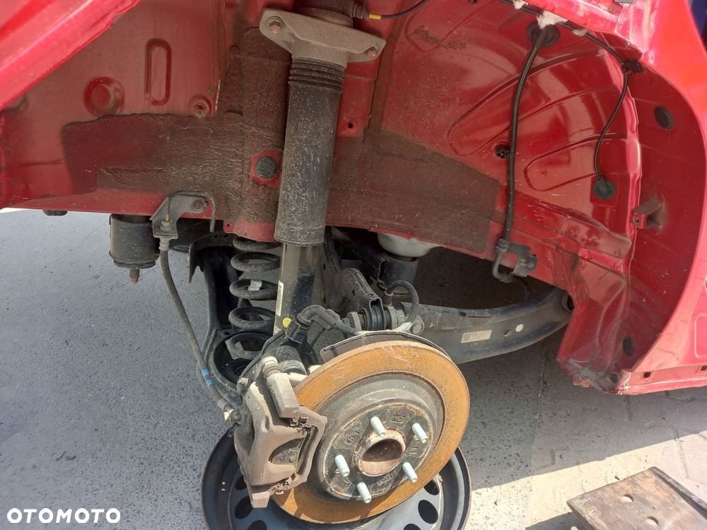 HYUNDAI TUCSON IV ZAWIESZENIE BELKA TYŁ SANKI KPL - 3