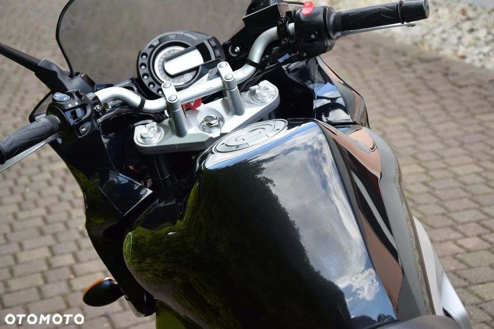 Yamaha FZ6 - 5