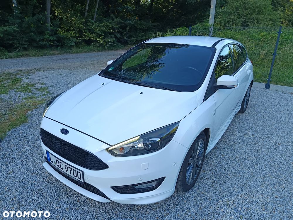 Ford Focus 1.0 EcoBoost Start-Stopp-System ST-LINE - 20