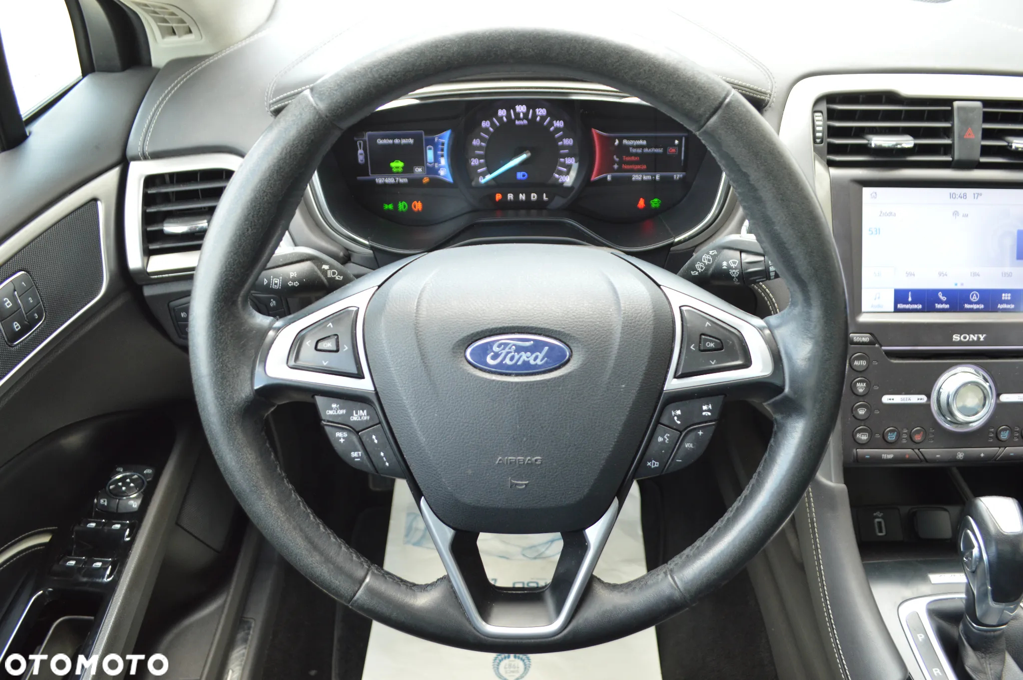 Ford Mondeo 2.0 Hybrid Vignale - 17