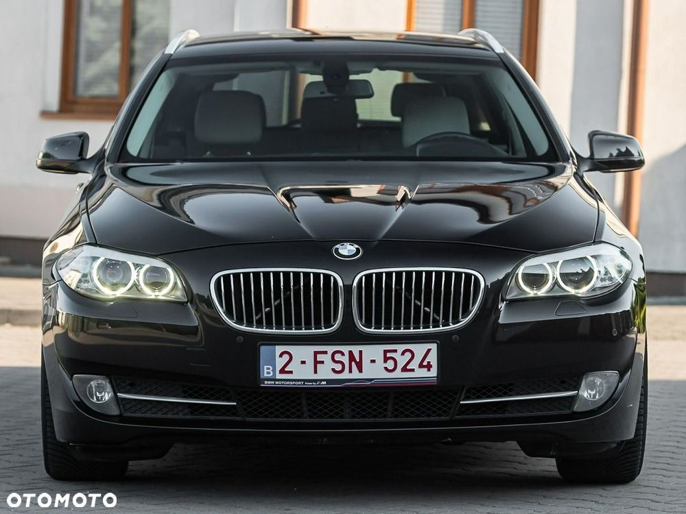 BMW Seria 5 520d Luxury Line - 10