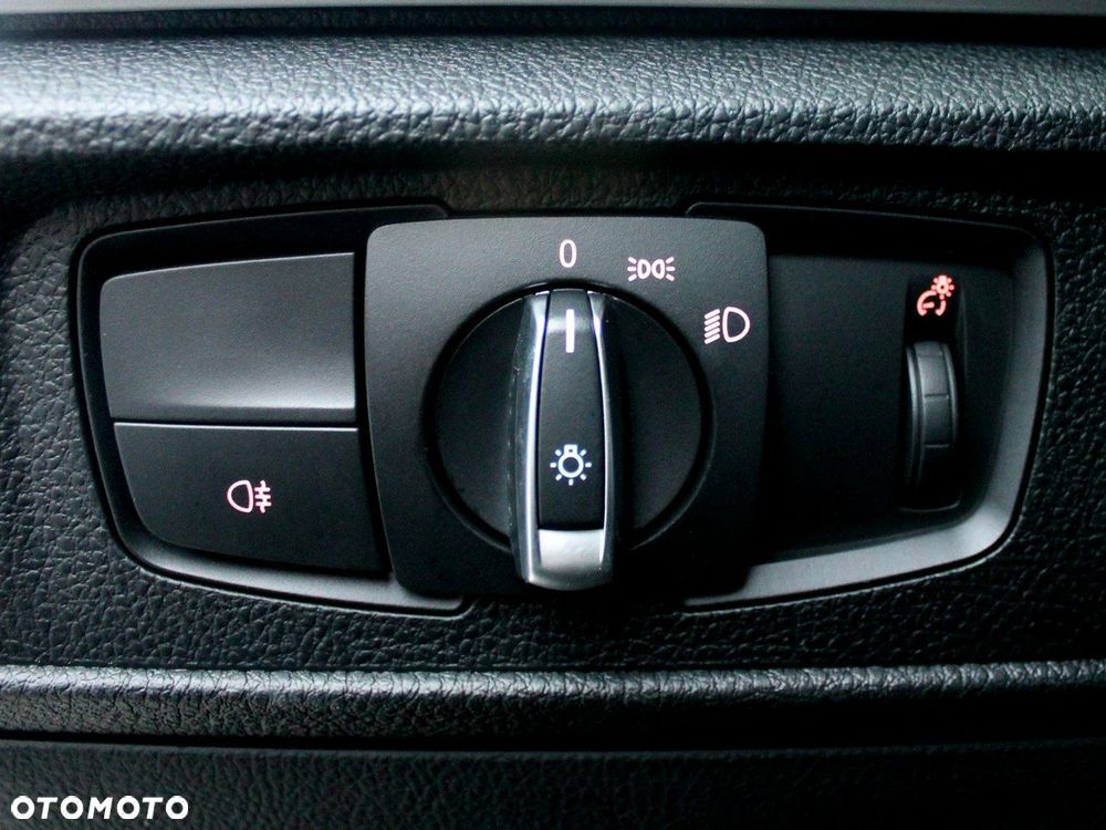 BMW Seria 1 - 28