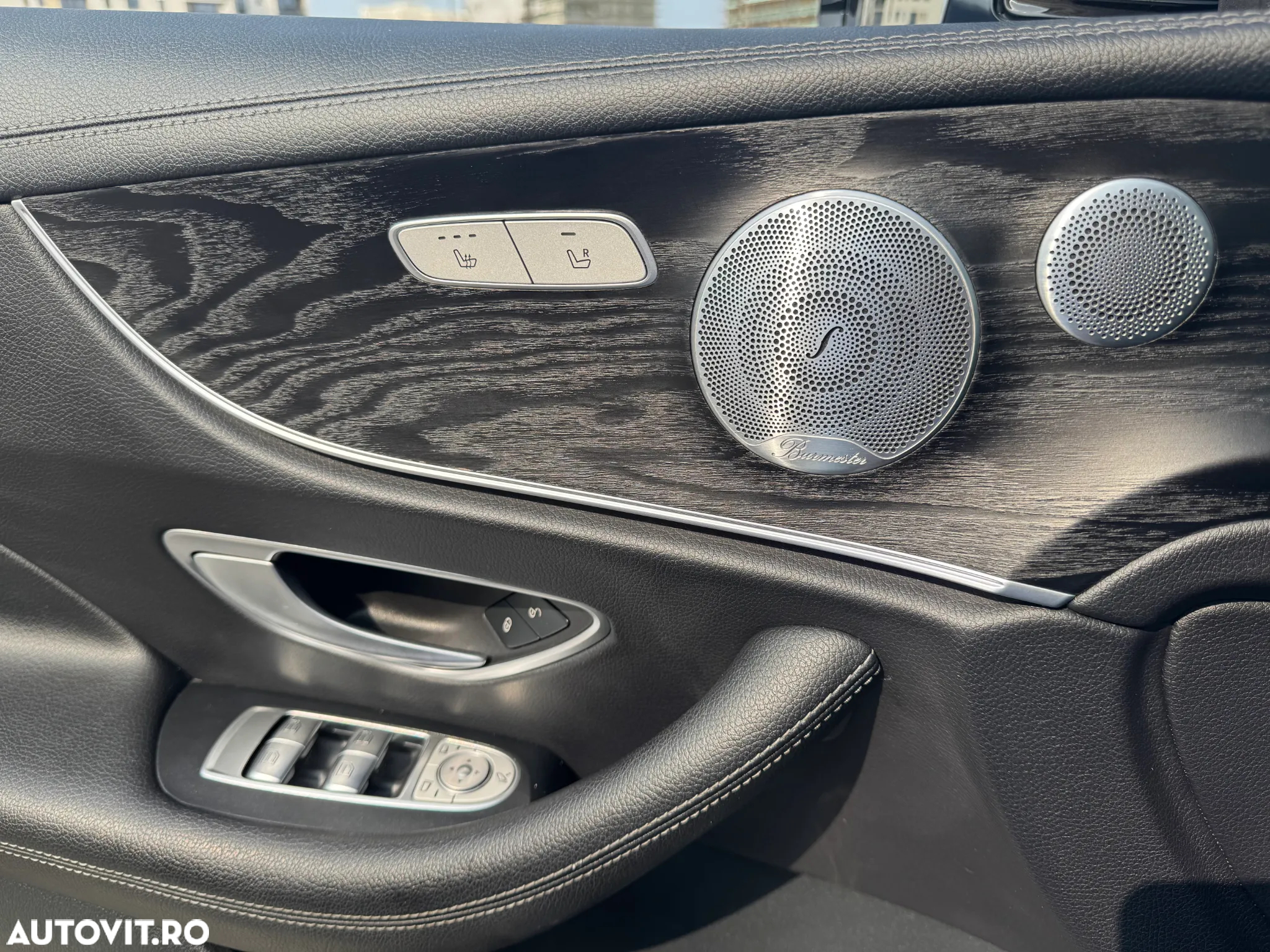 Mercedes-Benz E - 11