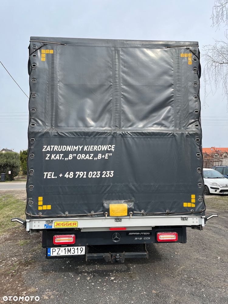 Mercedes-Benz SPRINTER - 6