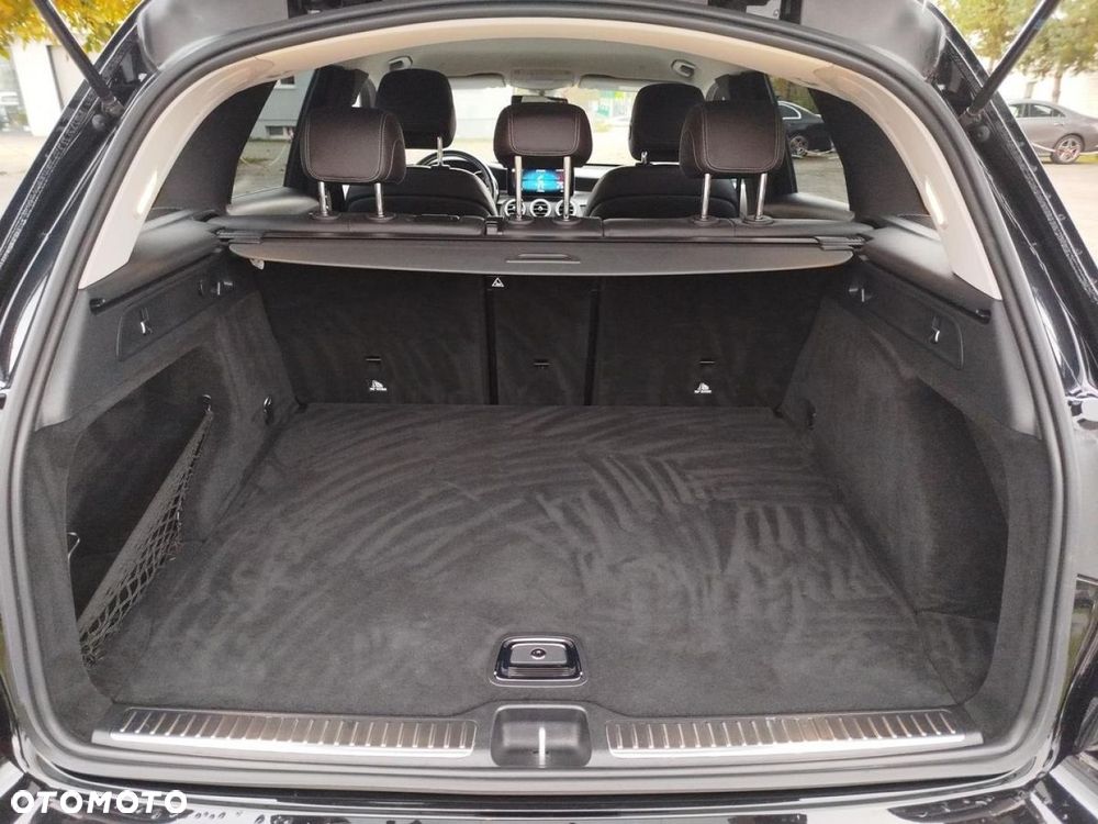 Mercedes-Benz GLC - 19