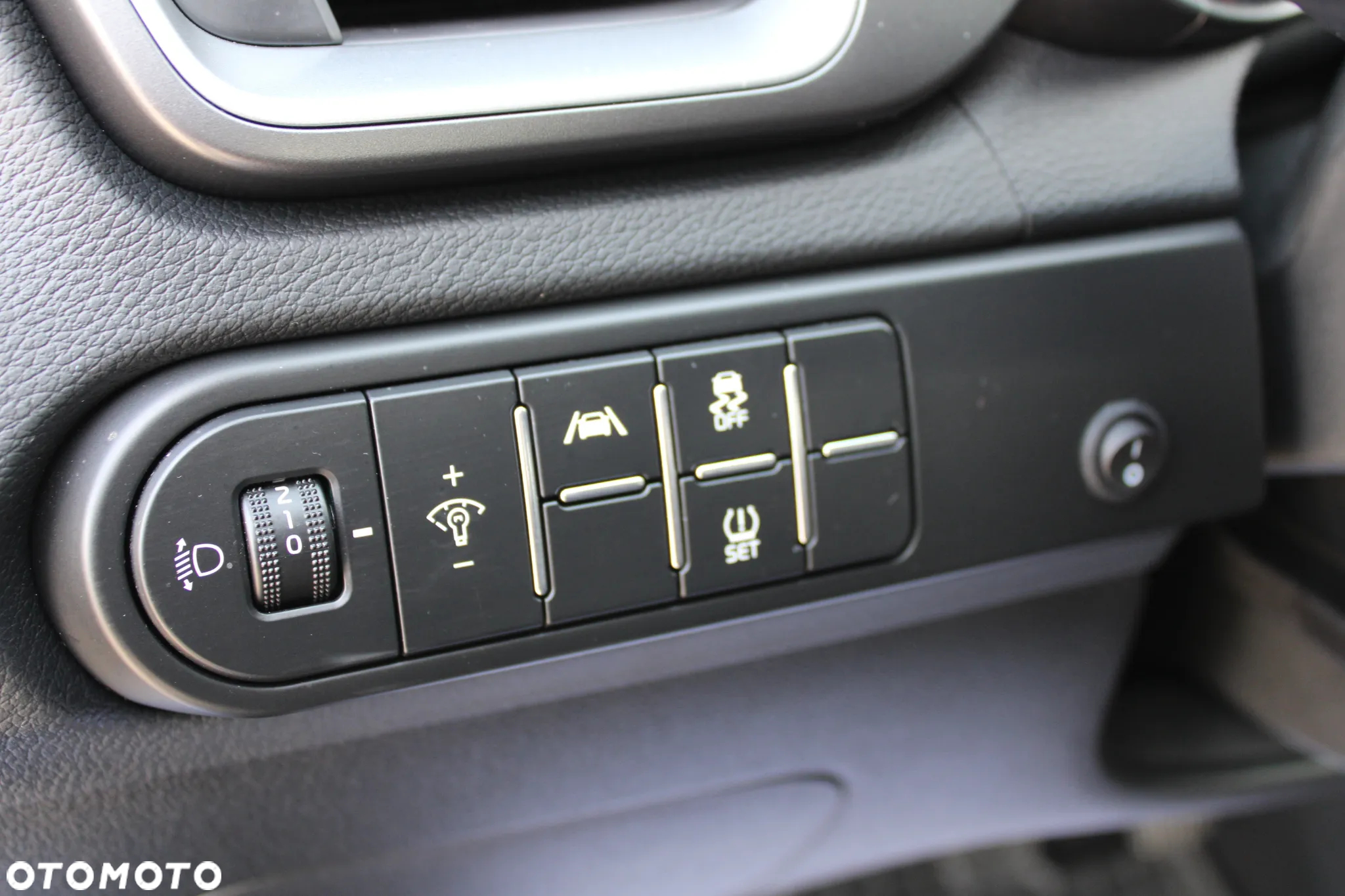 Kia Ceed 1.5 T-GDI M - 24
