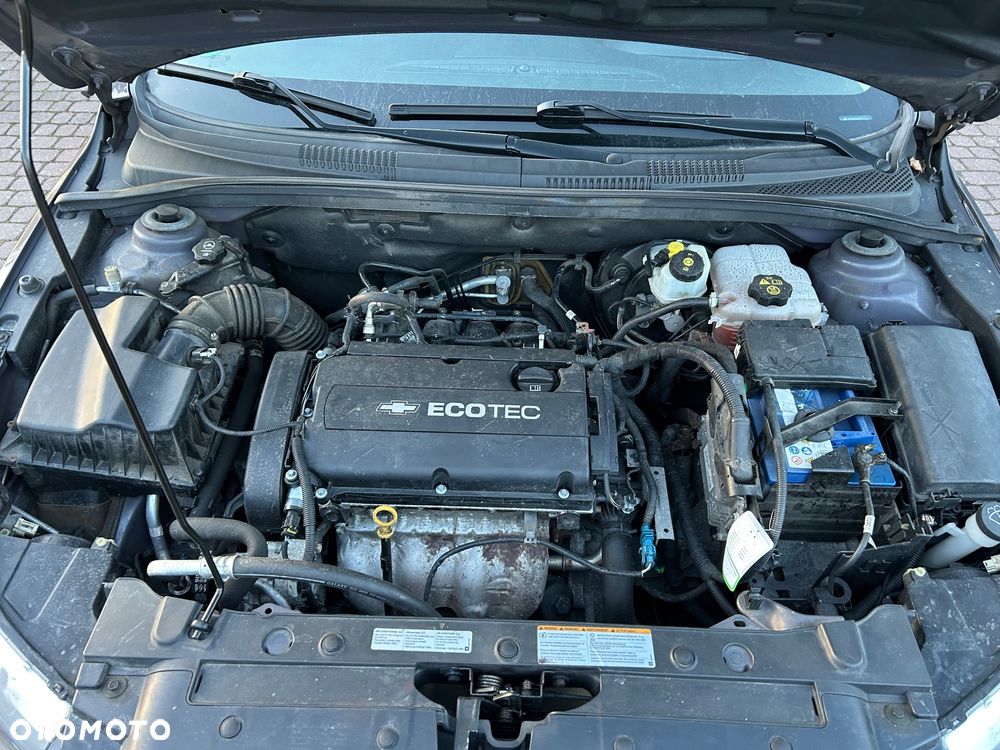 Chevrolet Cruze 1.8 LTZ - 33