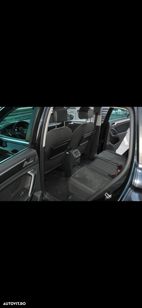 Volkswagen Tiguan 2.0 TDI SCR 4MOTION (BlueMotion Techn.) DSG Highline - 12