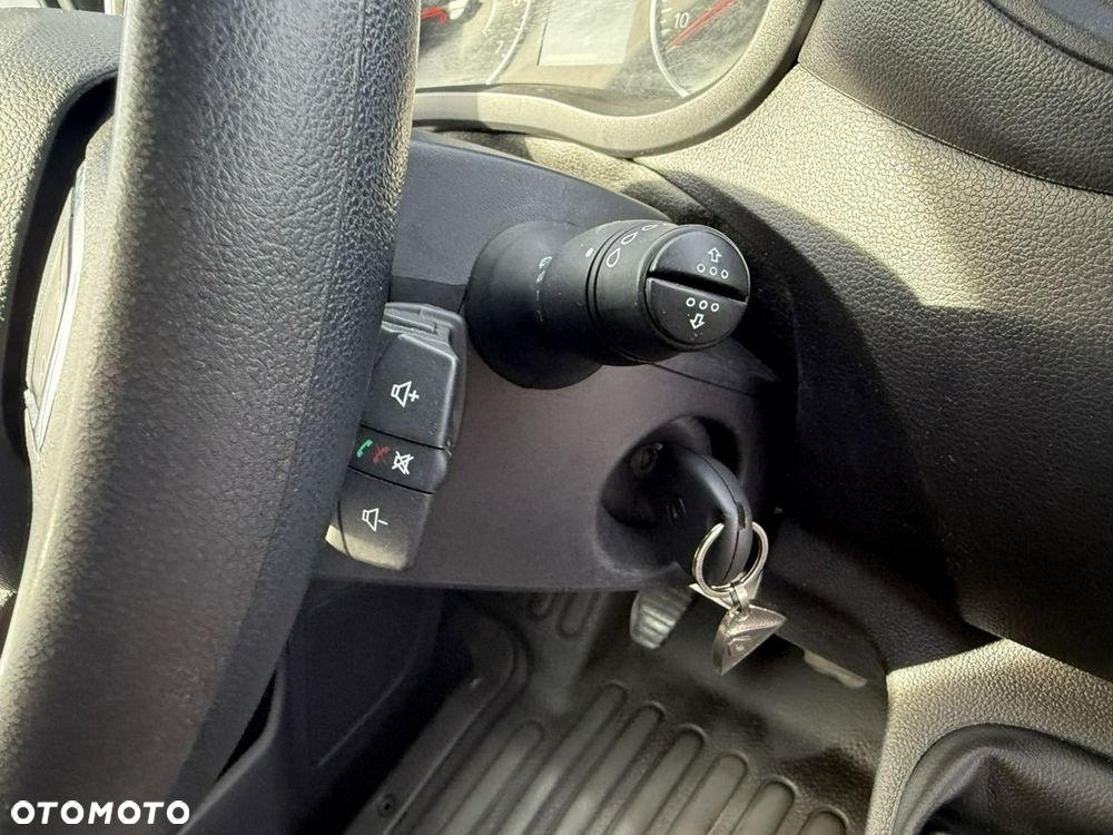 Renault Master - 18
