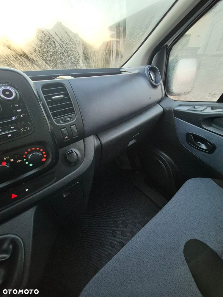 Renault TRAFIC VIVARO LONG 120koni 160Tys km Klima SUPER STAN BEZWYPADKOWY - 15