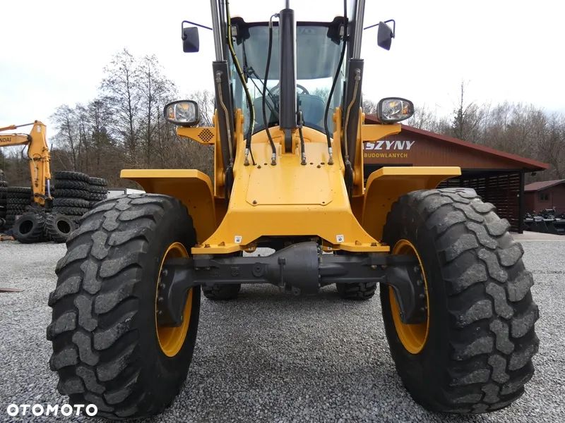 Volvo L30G Z Niemiec / 5.774mtg / kilka sztuk / - 29