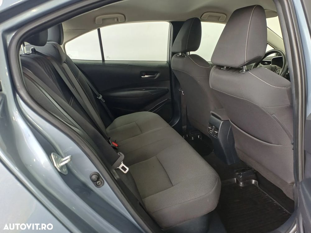 Toyota Corolla Sedan 1.8 HSD Dynamic - 22