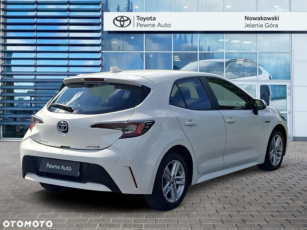 Toyota Corolla - 2
