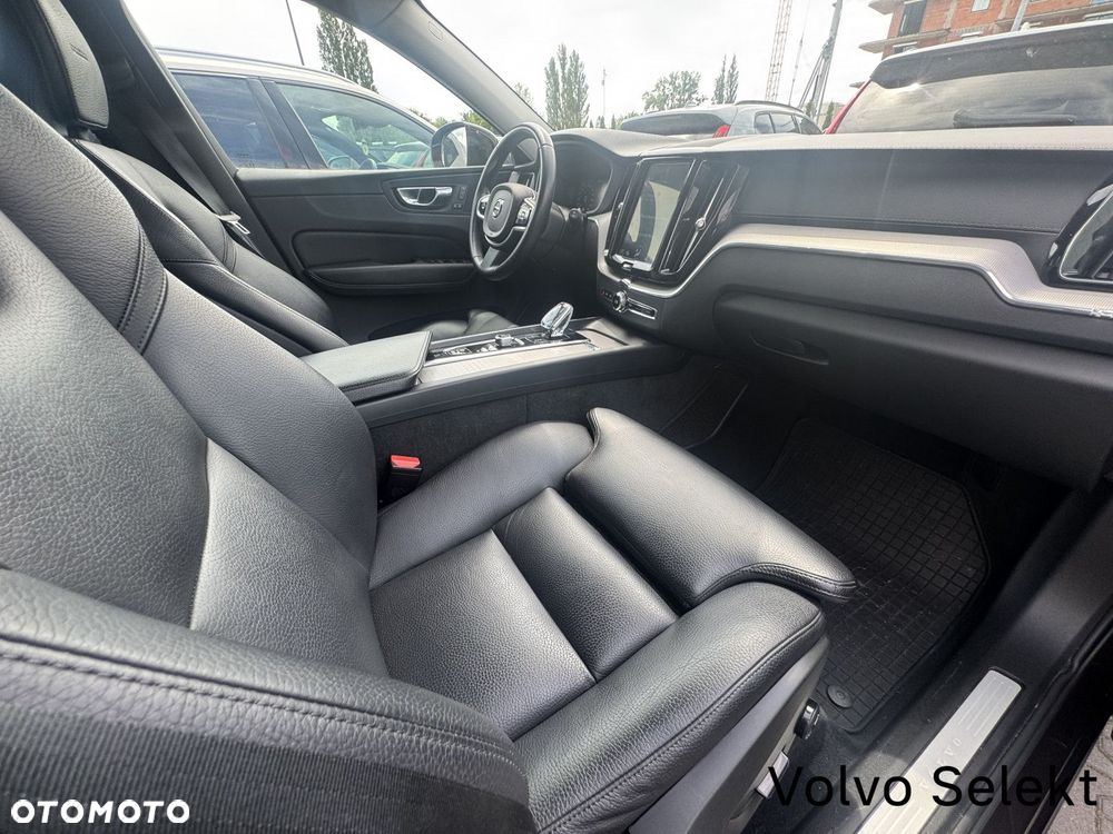 Volvo XC 60 - 29
