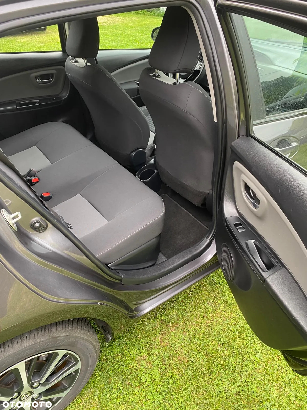 Toyota Yaris - 13