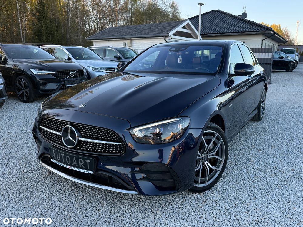 Mercedes-Benz Klasa E 300 de PHEV 4-Matic AMG 9G-Tronic - 4