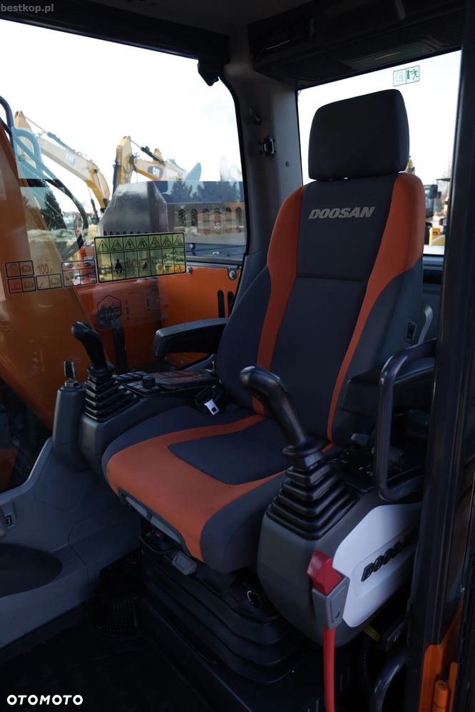 Doosan DX140LCR-5 - 19