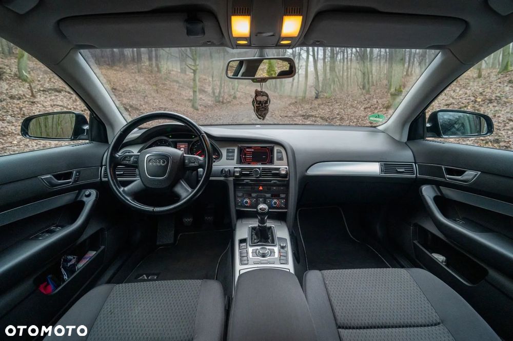 Audi A6 Limousine 3.2 FSI - 11