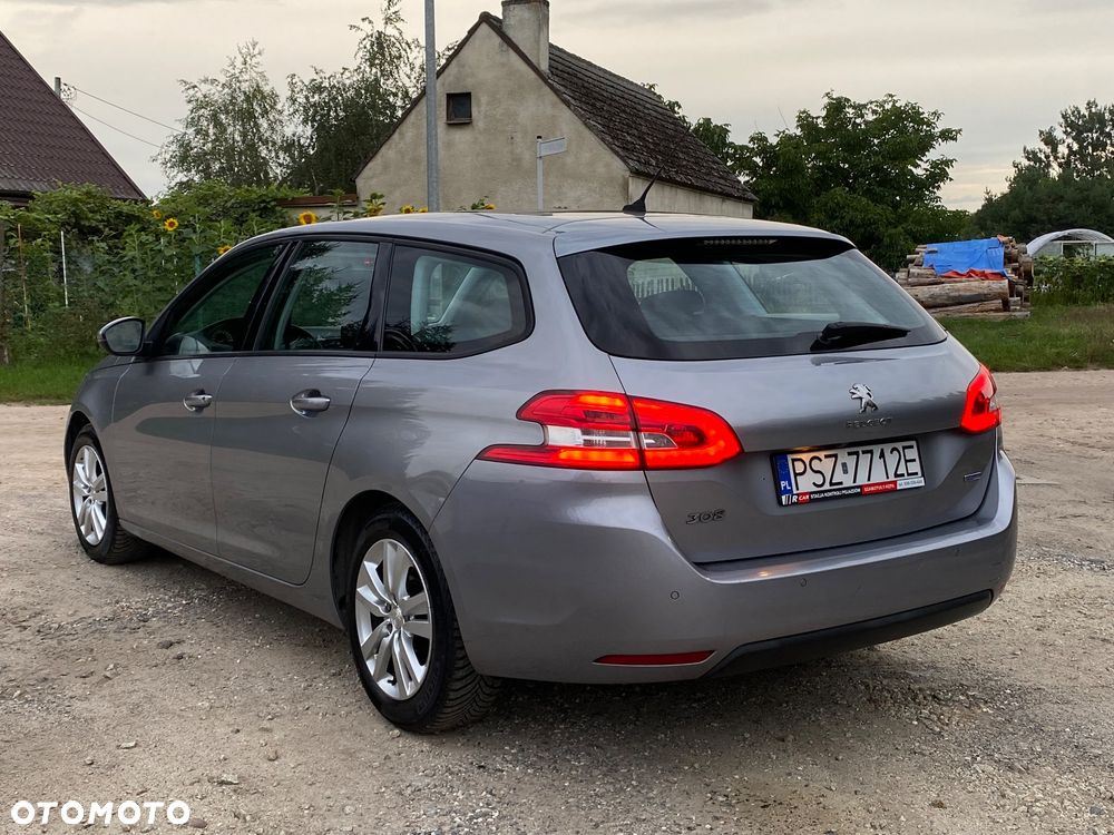 Peugeot 308 - 6
