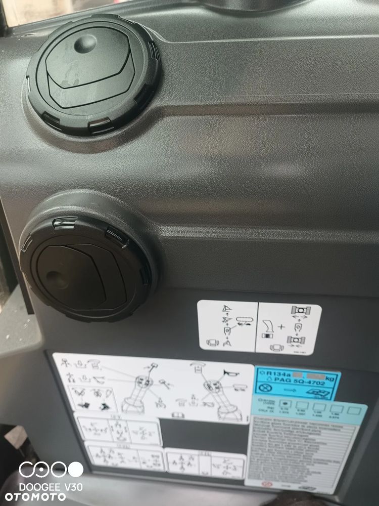 Caterpillar 301.8 - 9