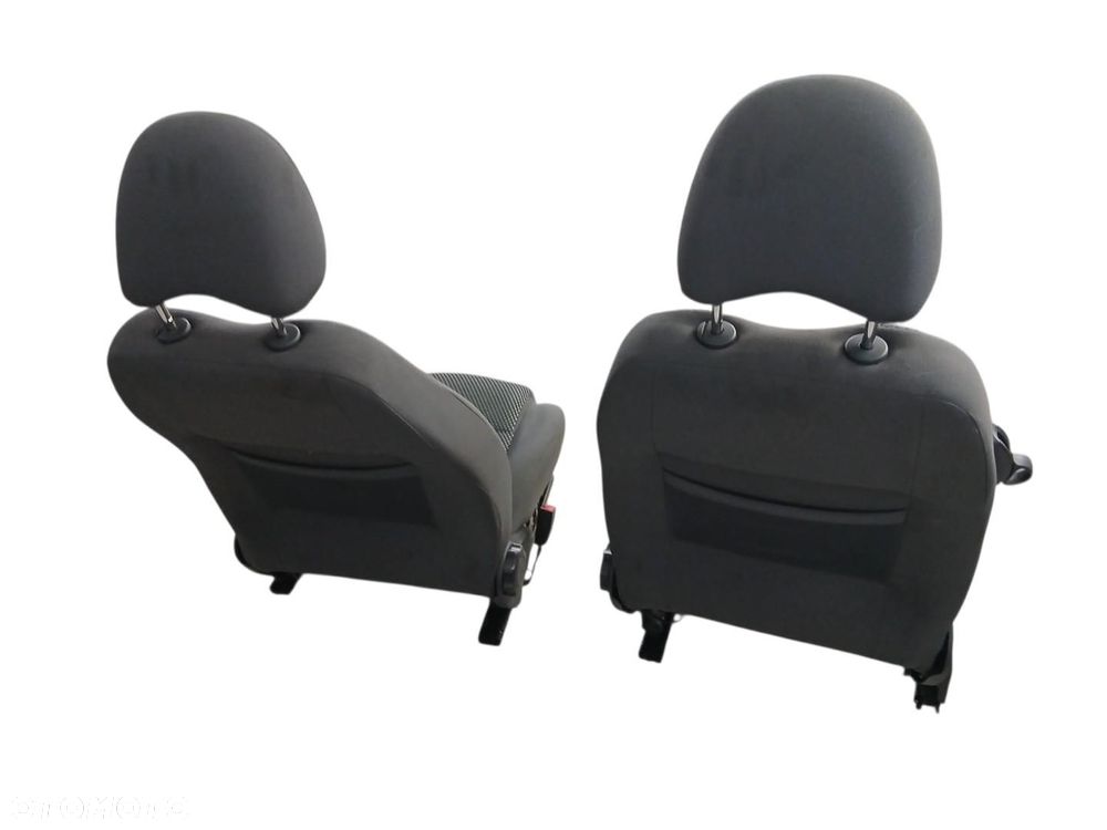 FOTEL FOTELE PRZÓD VW FOX 3D FOTEL FOTELE PRZÓD FOX - 4