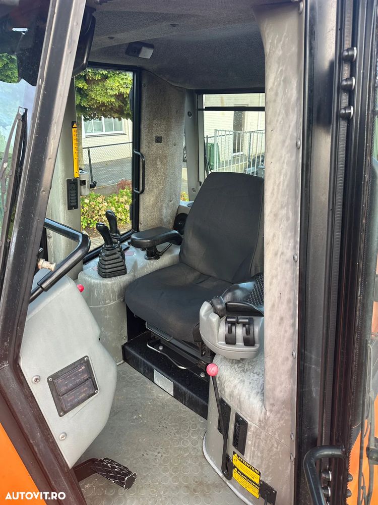 FIAT HITACHI Buldozer lama 6 pozitii - 7