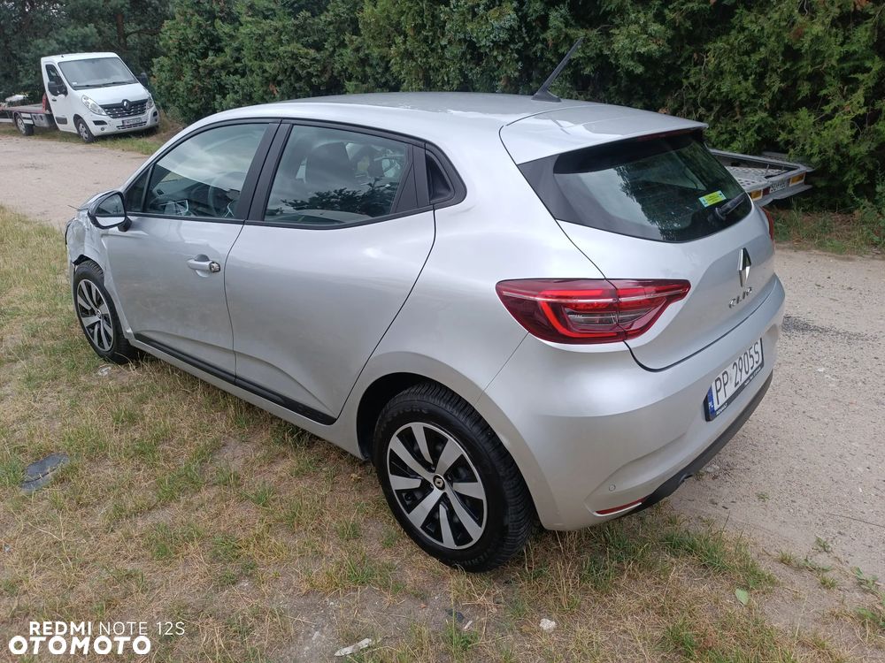 Renault Clio - 6