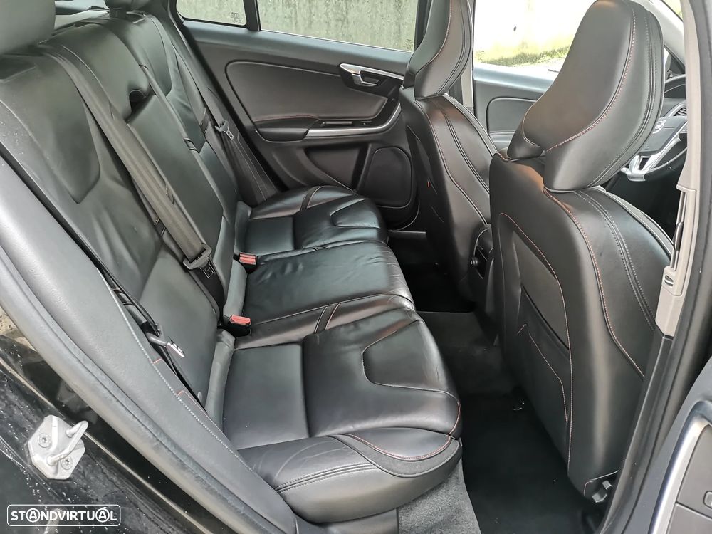 Volvo V60 D2 Ocean Race - 10