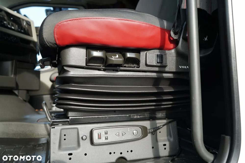 Volvo FH 500 / STANDARD / EURO 6 - 24