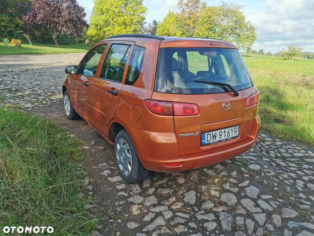 Mazda 2 - 4