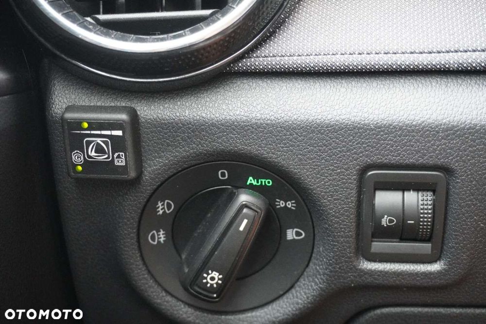 Skoda Fabia - 13