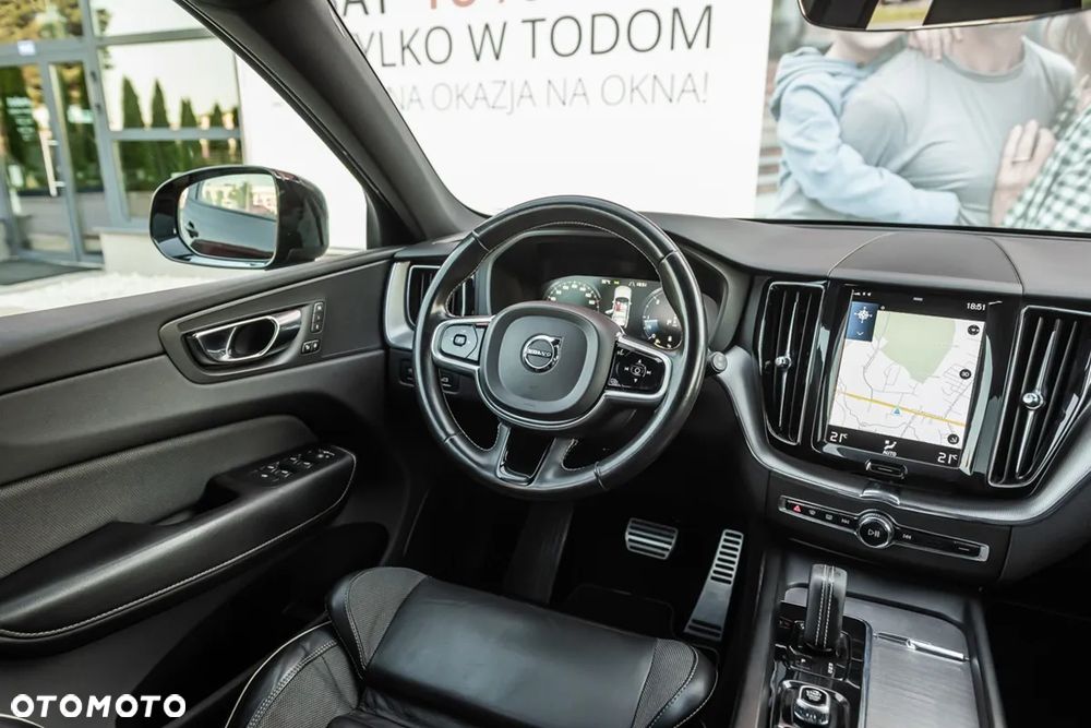 Volvo XC 60 B4 D AWD R-Design - 30
