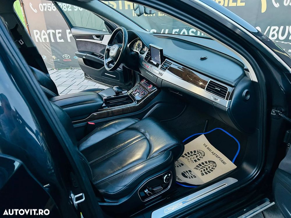 Audi A8 - 5