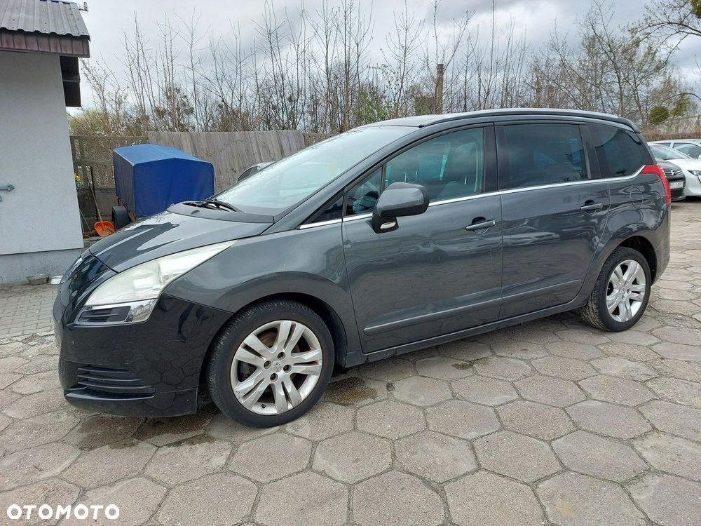 Peugeot 5008 - 2
