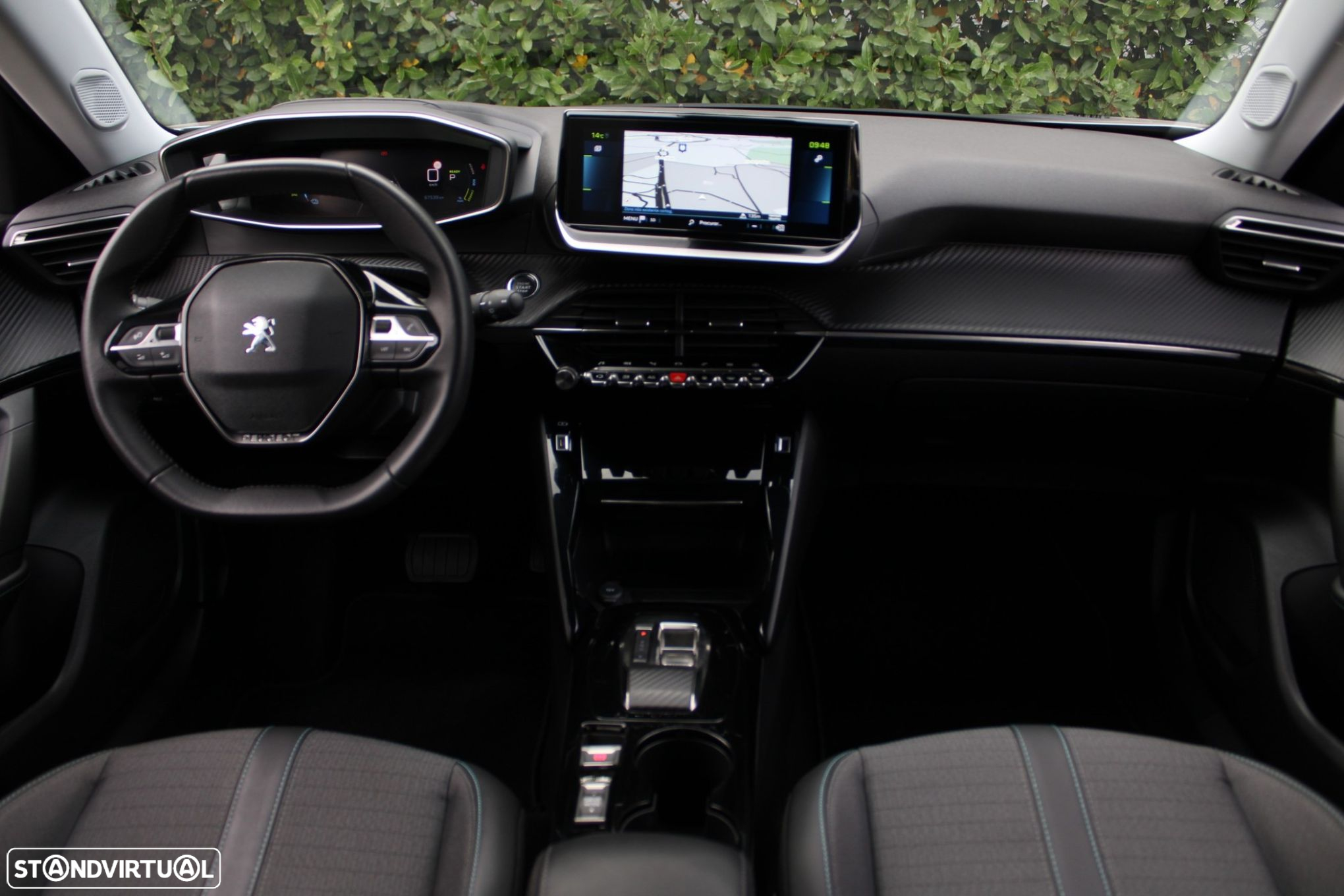 Peugeot e-2008 50 kWh Allure - 2