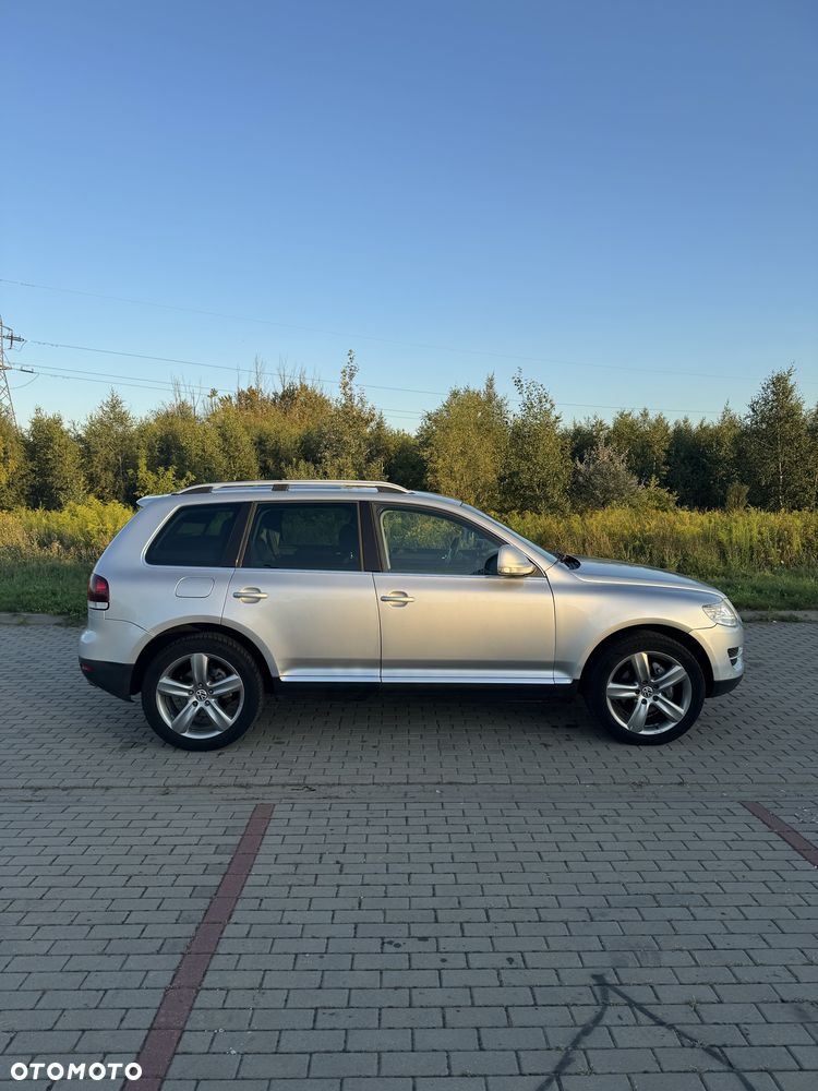 Volkswagen Touareg - 4